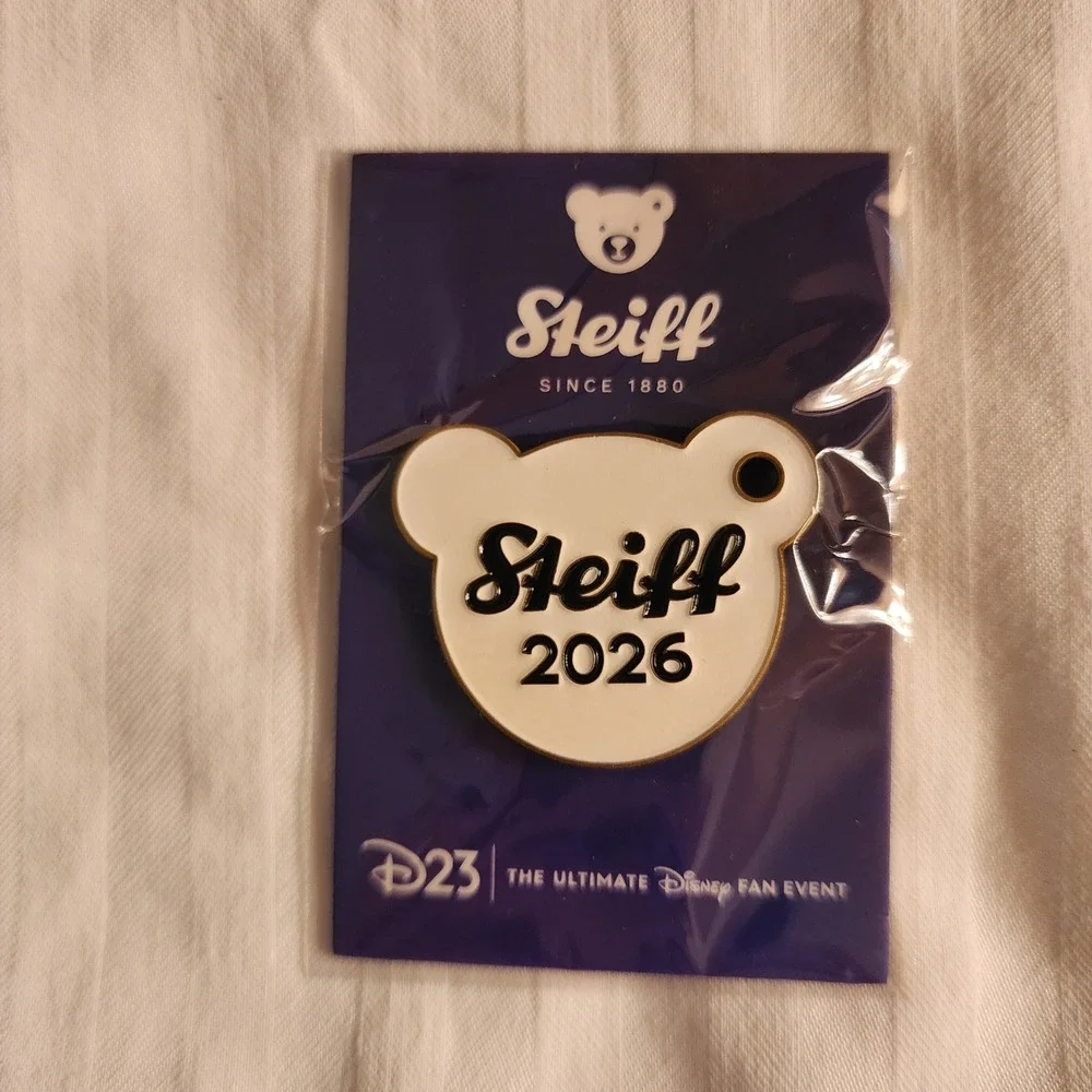Steiff 2026 Disney D23 Ultimate Fan Event Exclusive Enamel Bear Head Pin White